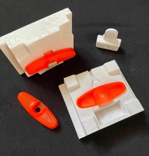 The 3D-printed tool for injection molding enables efficient and high-quality prototyping.